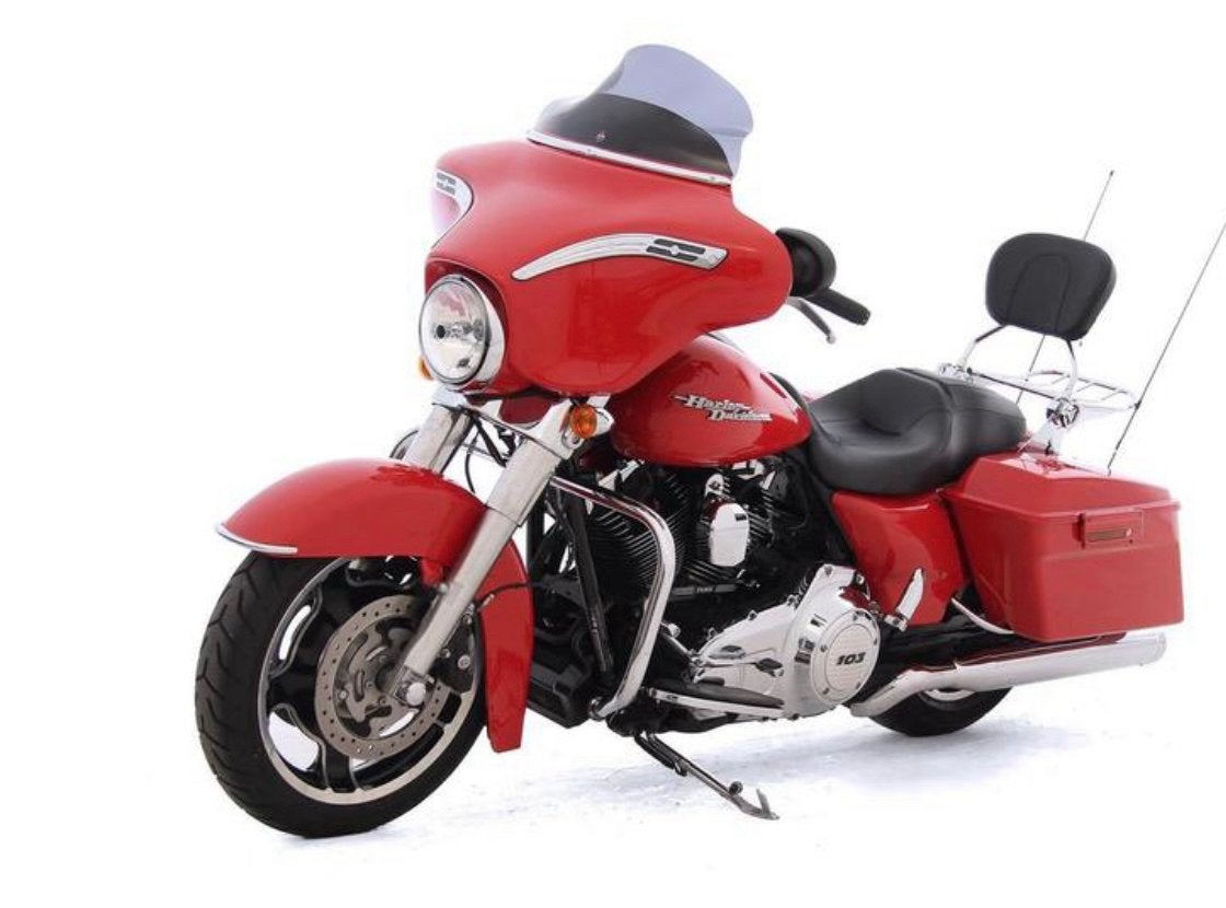 Harley-Davidson FLHX Street Glide, 2 cilinders, 1690 cc, Occasion, Motorrijbewijs A