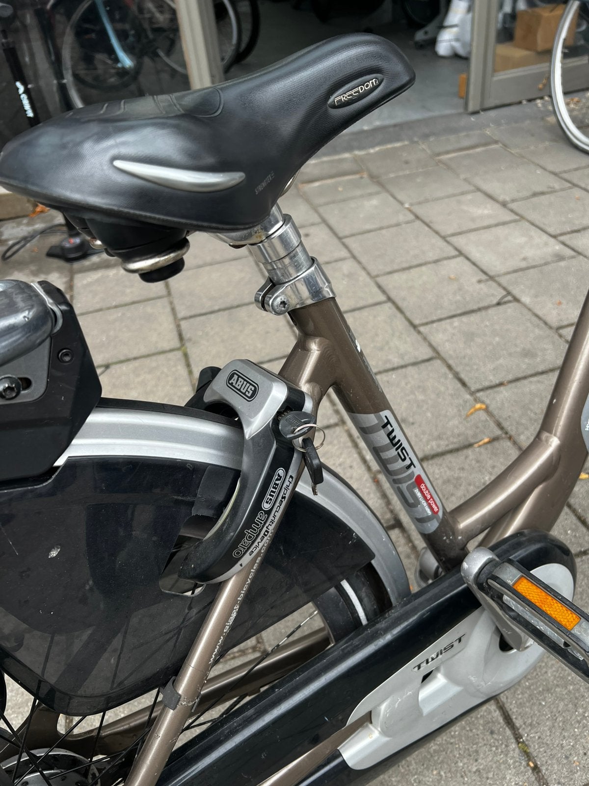 Dames elektrische fiets Giant 28inch, Ophalen, Zo goed als nieuw