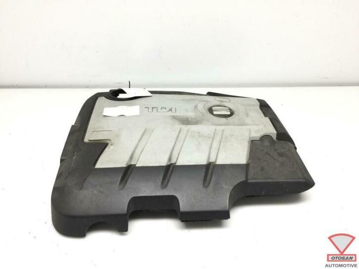 seat motor afdekplaat 03l103925ap, Gebruikt, Autovia A-2, Km 585 585
08760  Martorell, ES, Ophalen of Verzenden, SEAT S.A.
