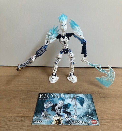 Gave Lego Bionicle Glatorian 8982 Strakk, Bionicle, Lego, Inclusief instructies, Ophalen of Verzenden
