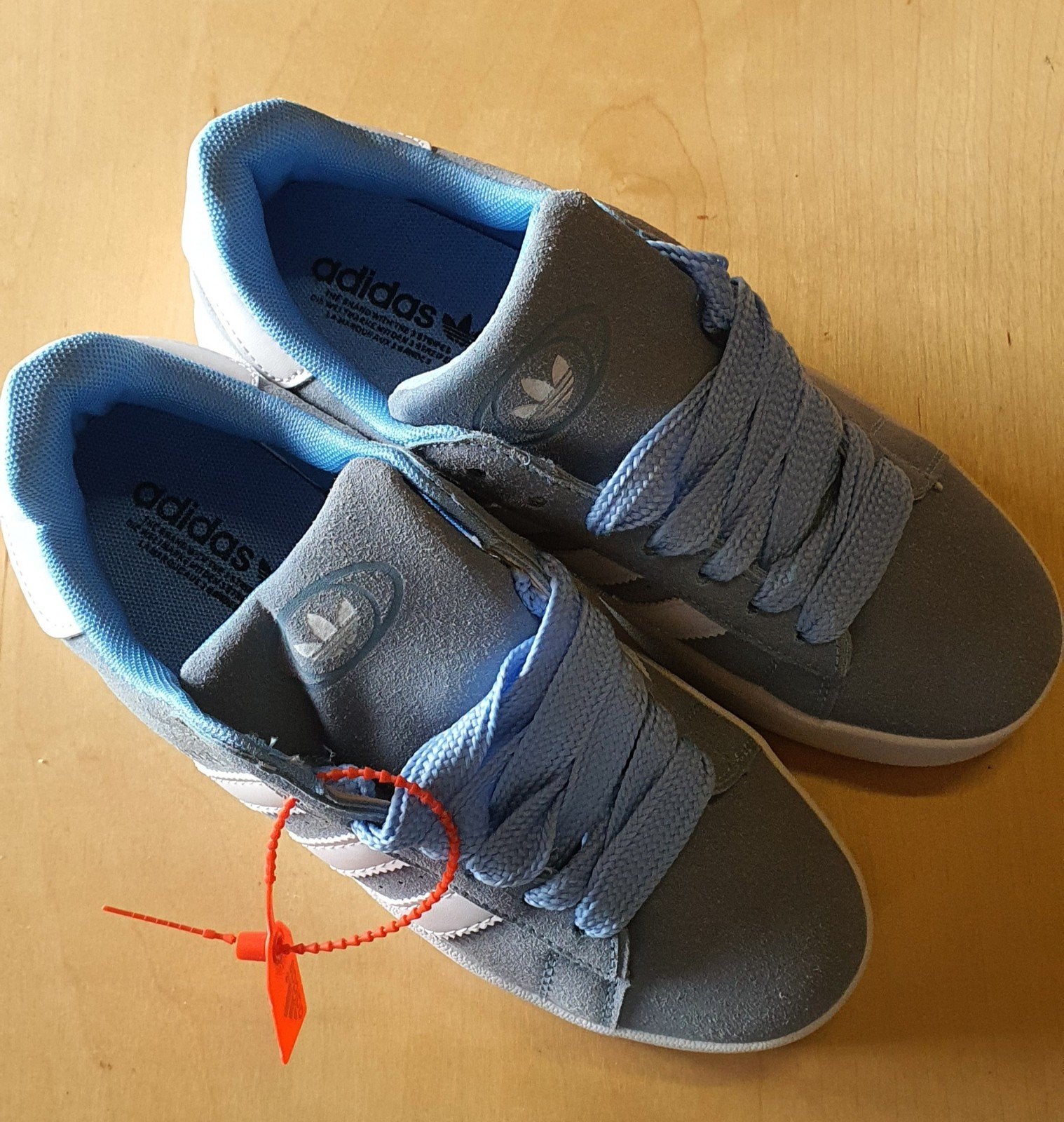 Adidas schoenen. maat 40, Ophalen of Verzenden, Zo goed als nieuw, Schoenen