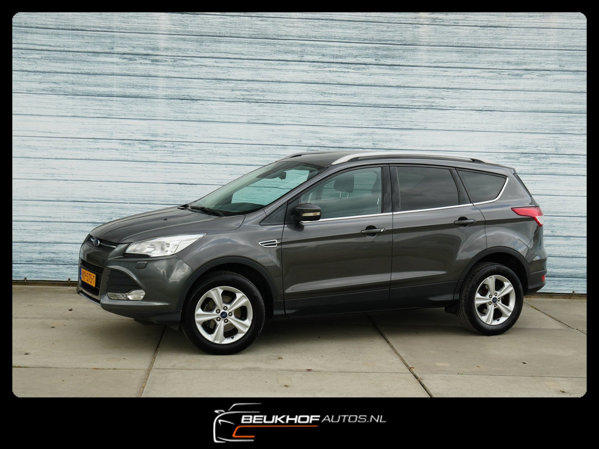 Ford Kuga 1.5 Navigatie Trekhaak Parkeersensoren Cruise Ctr, Auto's, Ford, Stof, 4 cilinders, Origineel Nederlands, Bedrijf