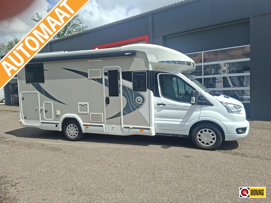 Chausson Titanium Premium 777 super complete camper, Caravans en Kamperen, Campers, Automaat, Ringverwarming, Ford, 7 tot 8 meter