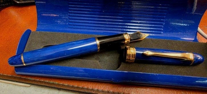vulpen in doos met teks postbank erop, Ophalen of Verzenden, Zo goed als nieuw