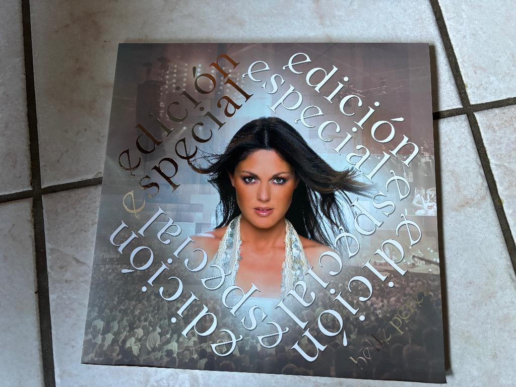 Belle Perez Edicion Especial Ltd. Editie (2 dvd-3 cd-1 lp), Alle leeftijden, Boxset, Muziek en Concerten, Ophalen of Verzenden