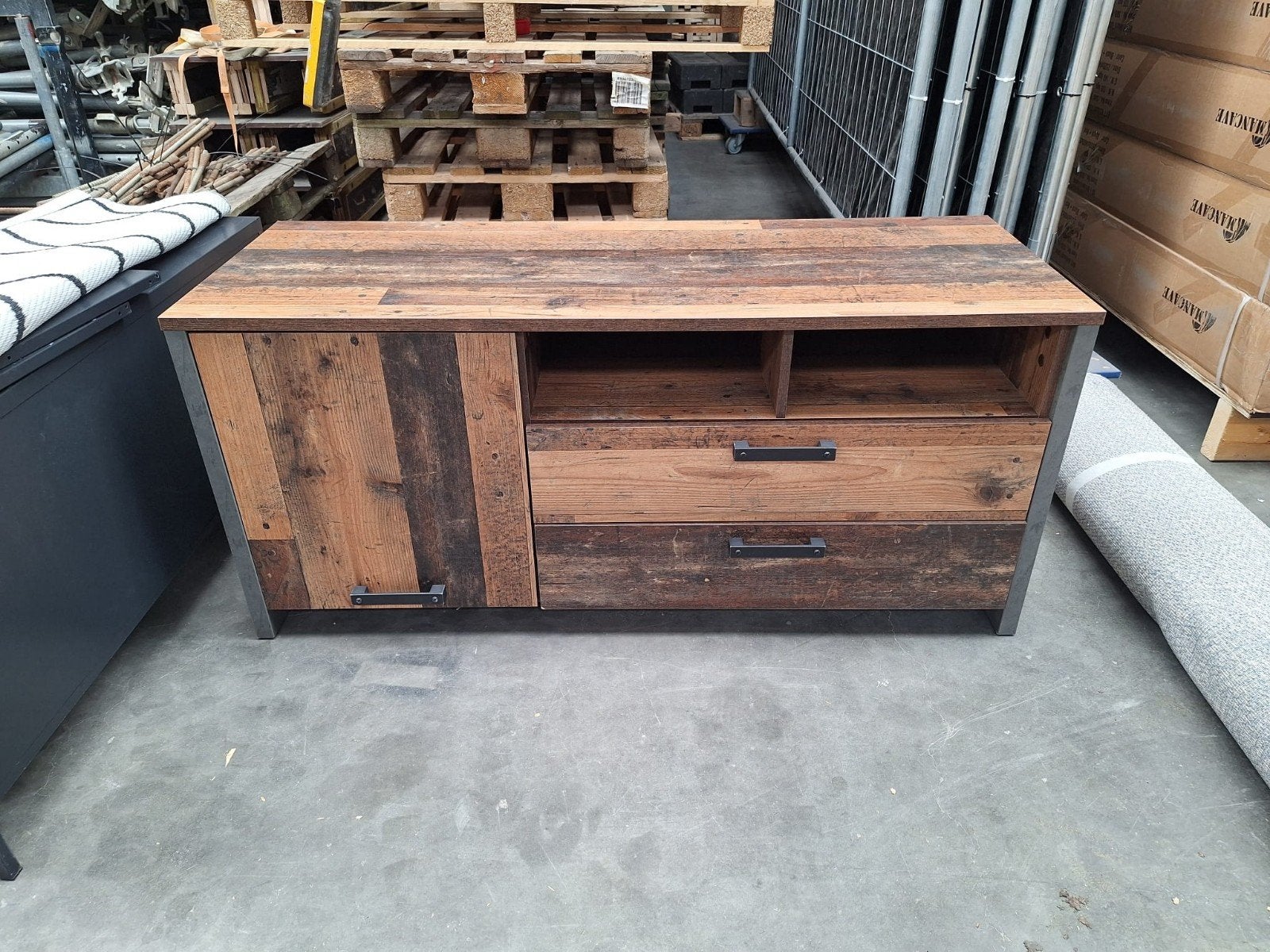 TV-meubel / Dressoir - 142x52x64 cm, Gebruikt, 100 tot 150 cm, Minder dan 100 cm, 50 tot 75 cm