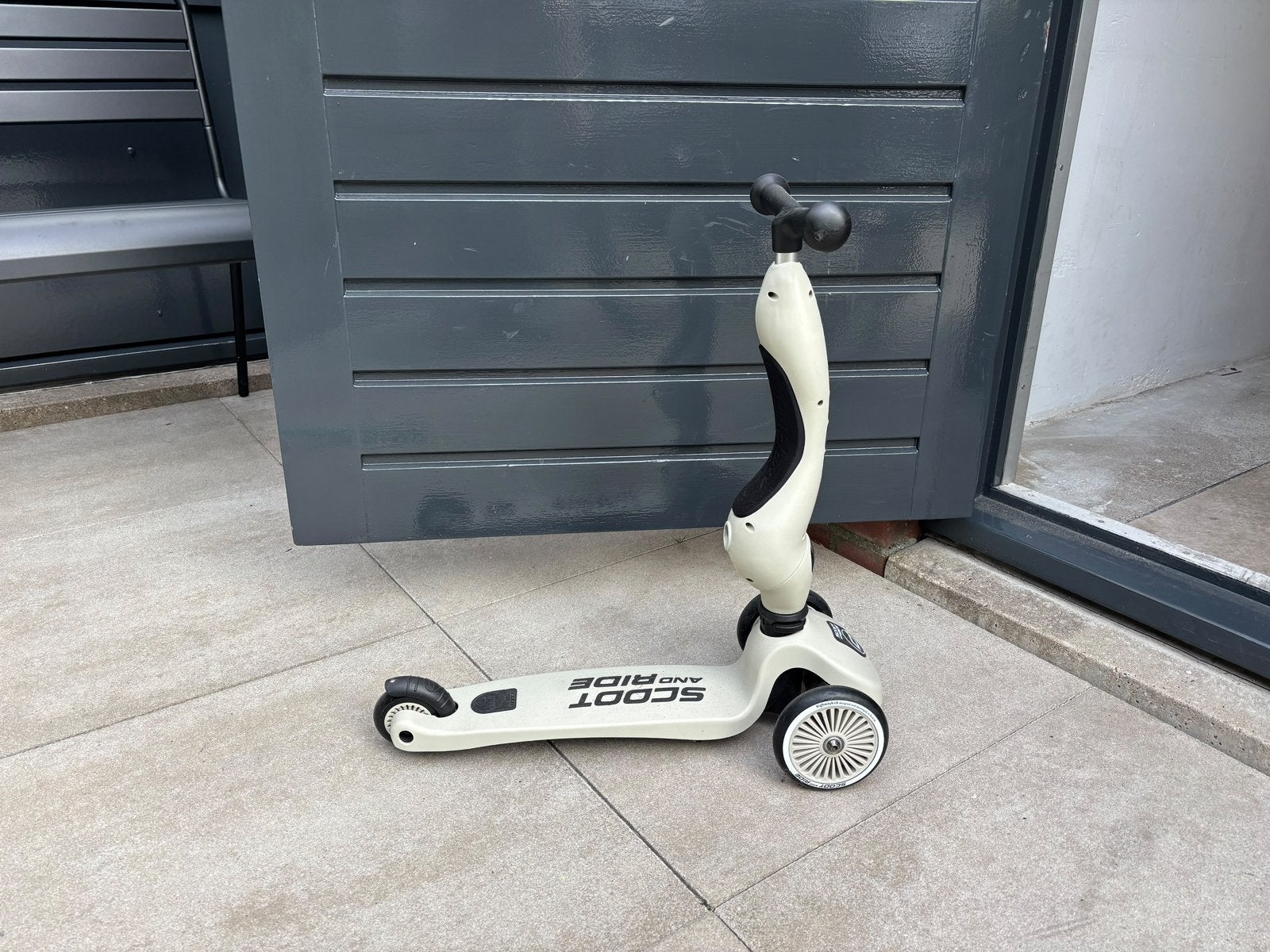 Scoot and Ride Highwaykick 1 kleur Ash, Ophalen, Zo goed als nieuw, Gewone step