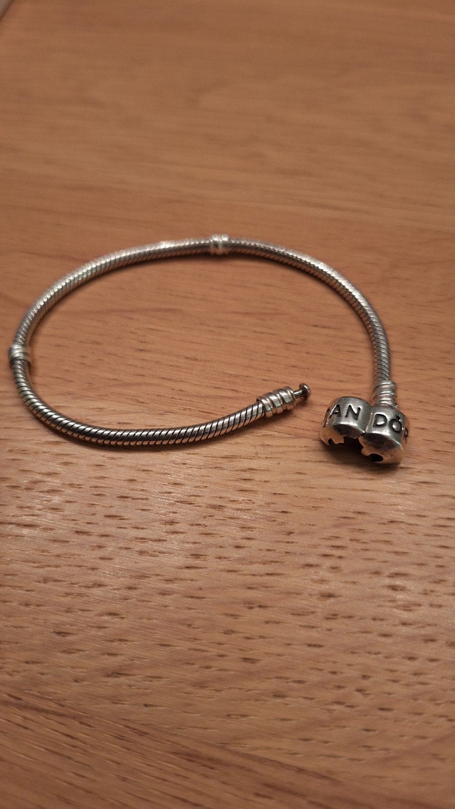 pandora zilveren armband in nieuw staat 19cm vaste prijs, Sieraden, Tassen en Uiterlijk, Ophalen of Verzenden, Zo goed als nieuw