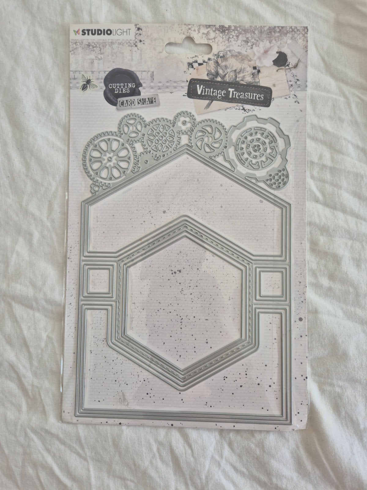 Studio Light Snijmal Vintage Treasures Card Shape Nieuw, Ophalen of Verzenden, Nieuw, Overige thema's, Pons of Mal