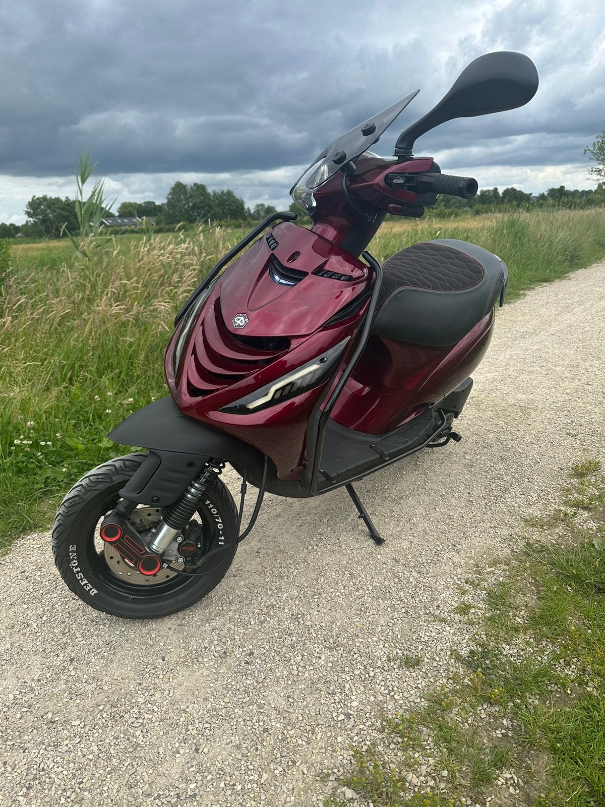 Piaggio zip SP look, Ophalen of Verzenden, Zo goed als nieuw, Benzine, Zip