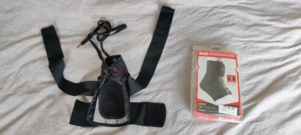 Enkel brace small (nieuwprijs 46 euro), Ophalen, Zo goed als nieuw