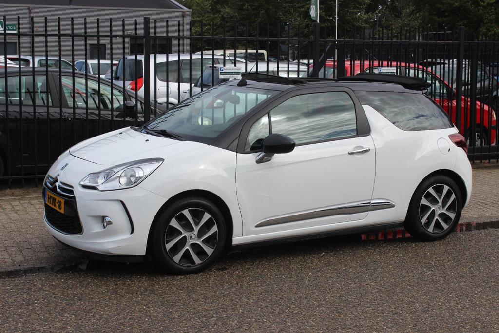 Citroen DS3 Cabrio 1.2 VTi Chic, Auto's, Euro 5, Stof, 1199 cc, Cabriolet