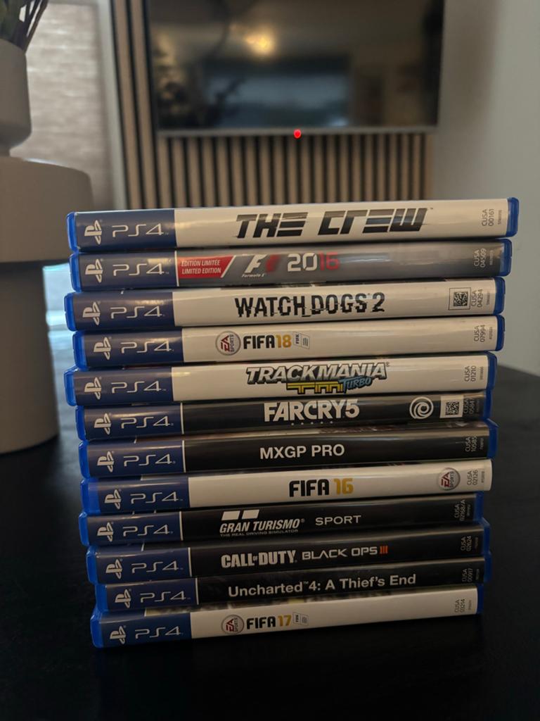 12 PS4 spellen - Zo goed als nieuw, Ophalen of Verzenden, Zo goed als nieuw, Overige genres