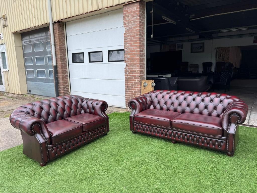 Bankstel CHESTERFIELD  3+2 zit banken bordo/rood leer, Huis en Inrichting, Ophalen, Geen, Pahest@hotmail.nl, Design