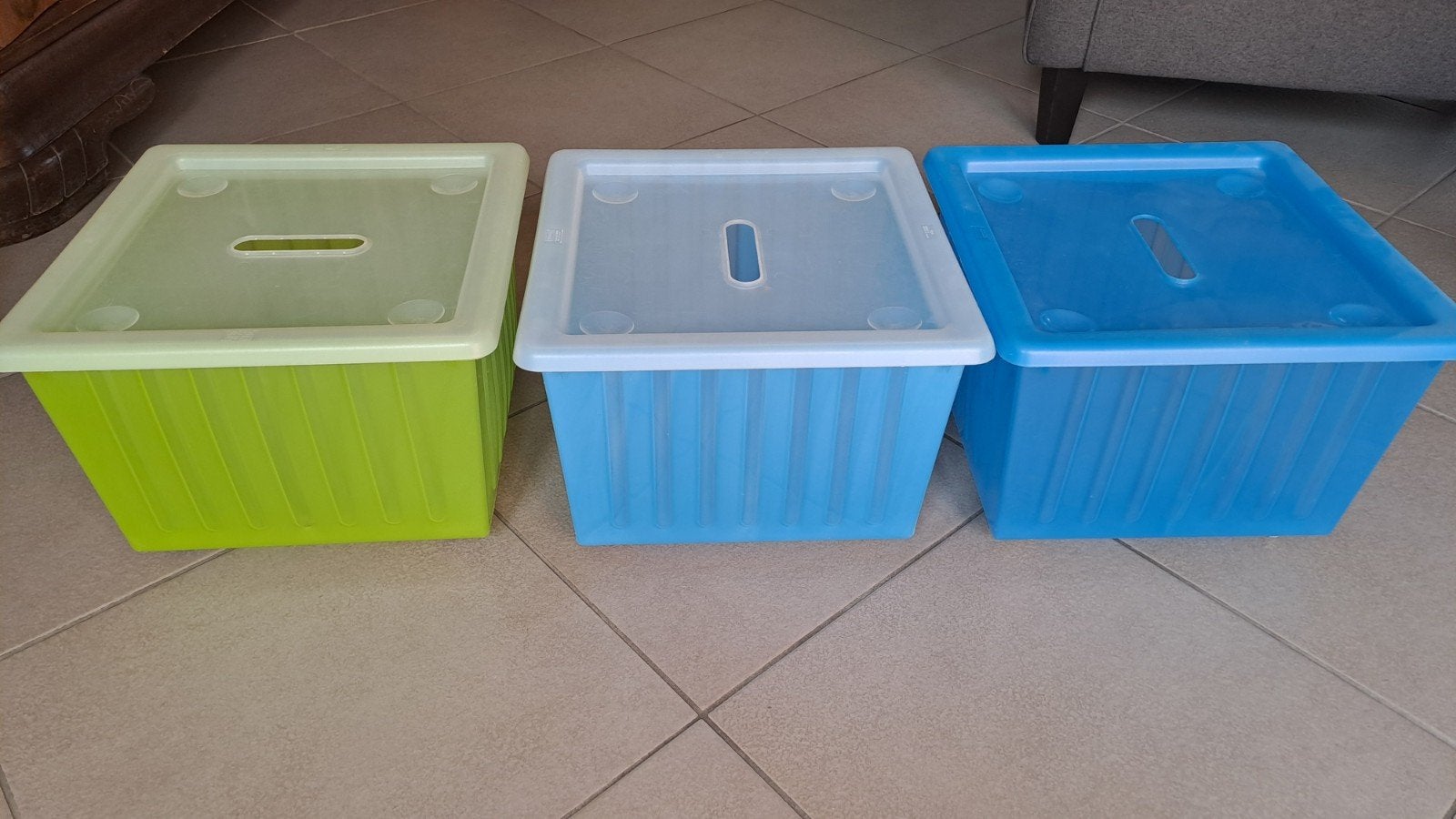 Ikea Vessla opbergboxen op wieltjes met deksel., Ophalen