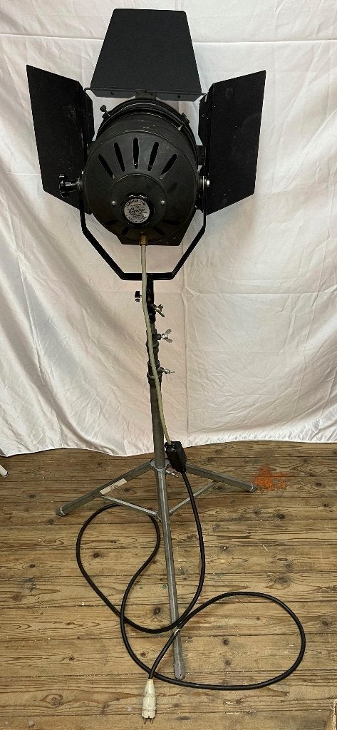 1 COSMOBEAM RC200 professionele 2000w halogeen studiolamp, Lamp of Flitsset, N, Ophalen of Verzenden, N