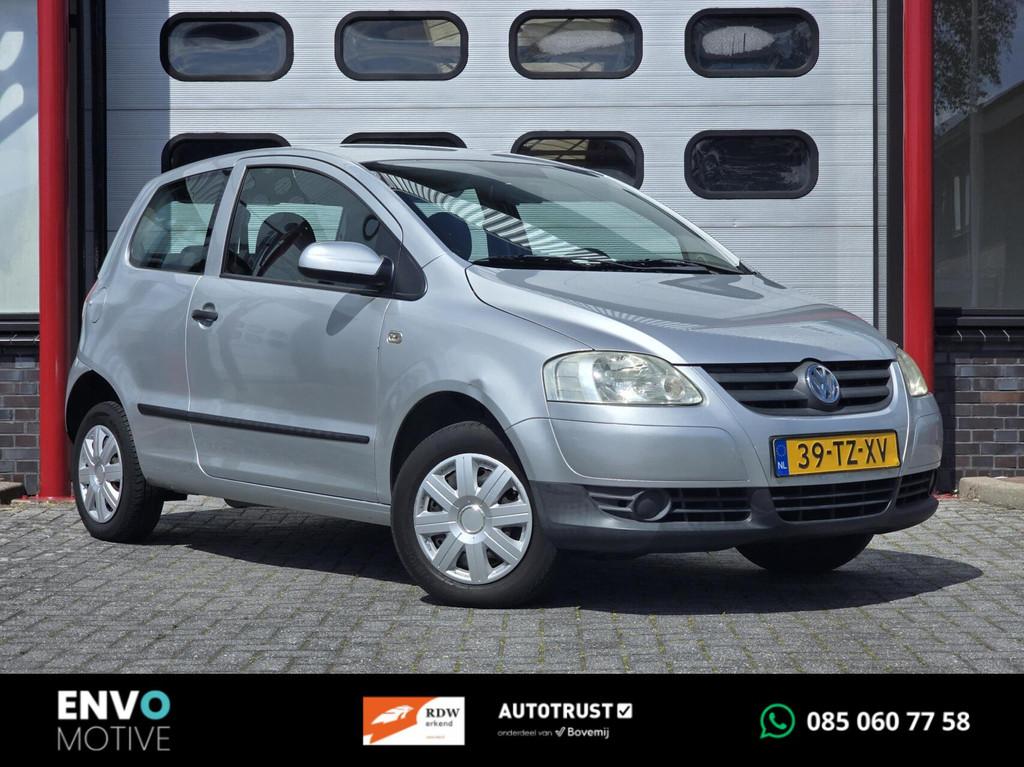 Volkswagen Fox 1.2 Trendline Stuurbekrachtiging/APK, Voorwielaandrijving, Zwart, 4 stoelen, 1198 cc