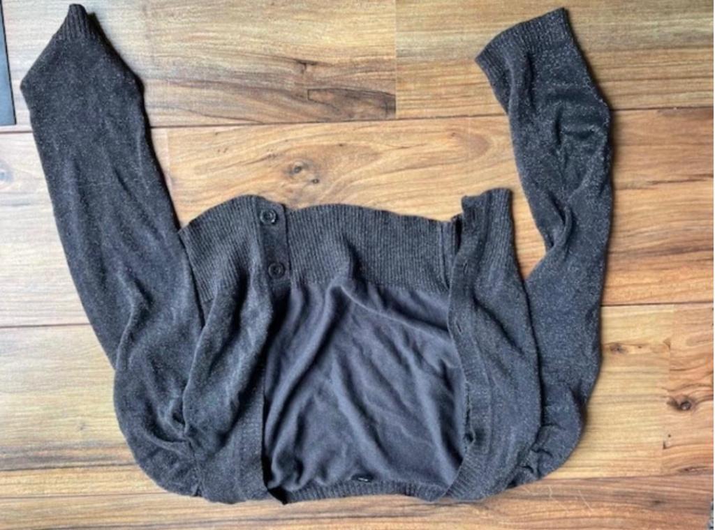 grijs vestje bolero met glitters in maat 134, Kinderen en Baby's, Kinderkleding | Maat 134, Ophalen, Meisje, Trui of Vest, Soho