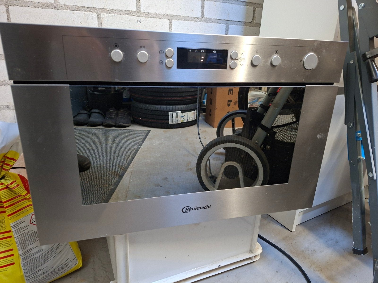 Bauknecht Inbouw magnetron, Ophalen, Inbouw, Draaiplateau, 45 tot 60 cm