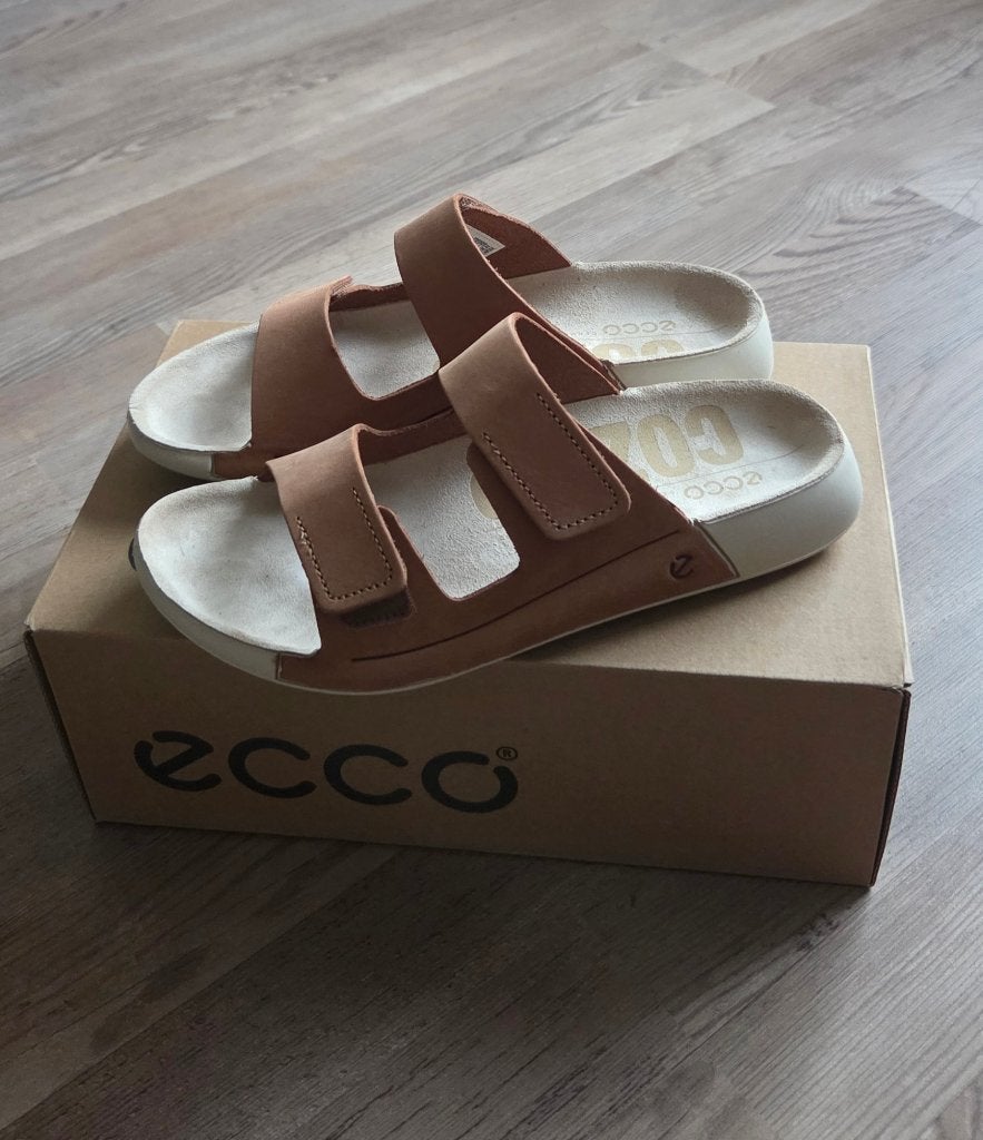Nieuwe bruine Ecco slippers maat 38 Cozmo in doos, Slippers, Ecco, Bruin, Nieuw