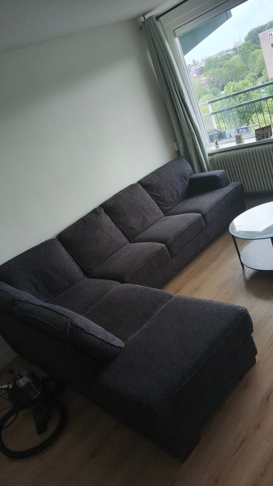 Comfortabele donkergrijze hoekbank, Ophalen, Gebruikt, 100 tot 125 cm, Hoekbank