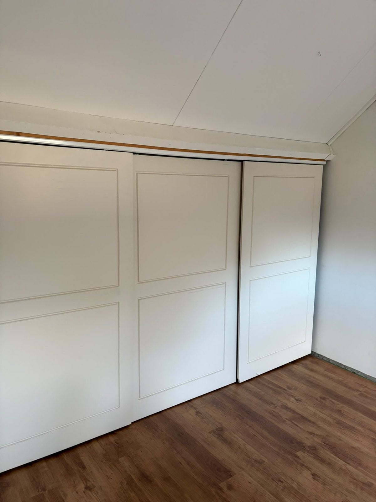 Schuifdeuren voor schuine wand op zolder, Ophalen, Gebruikt, 200 cm of meer, Met deur(en)