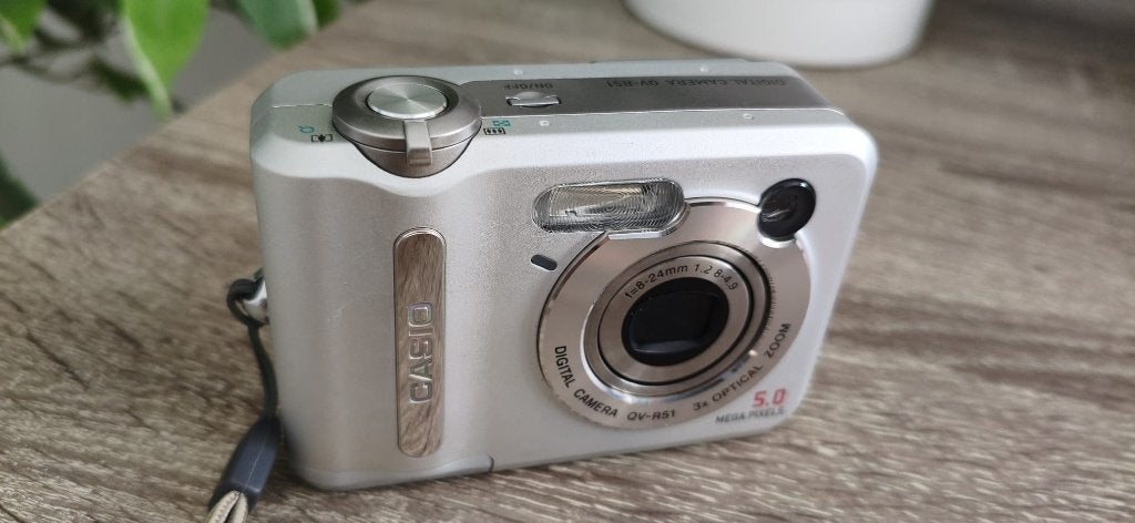 Casio digitale camera, Ophalen, Casio, Zo goed als nieuw, 5 megapixels