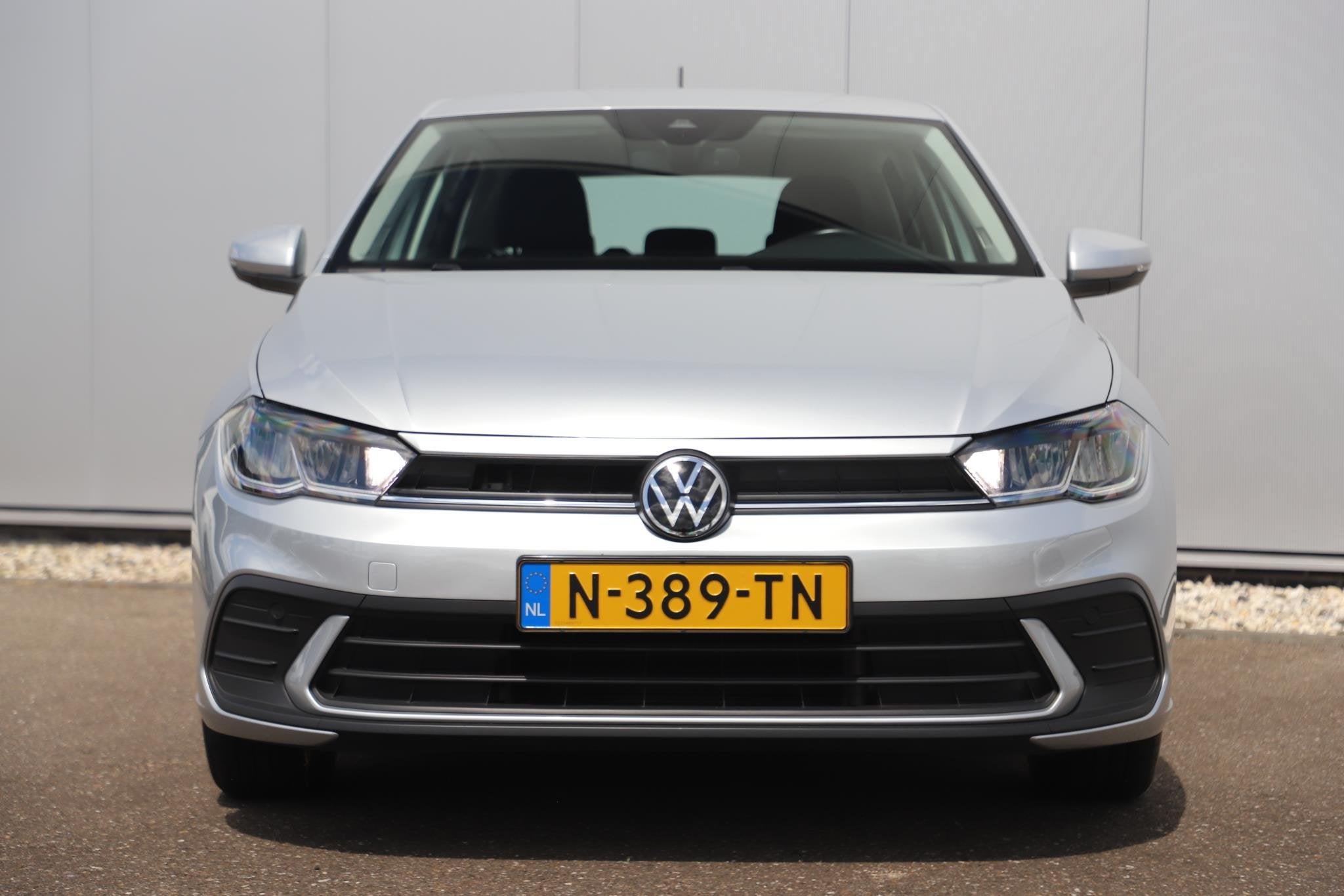 Volkswagen Polo 1.0 TSI Life 95PK NAP NIEUWSTE MODEL! Virtua, Auto's, Voorwielaandrijving, Stof, Gebruikt, Met garantie (alle)