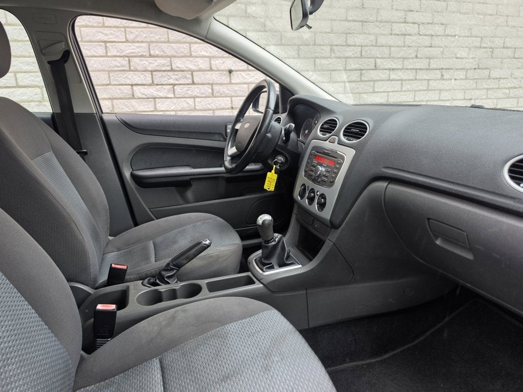 Ford Focus 1.4-16V Trend 5Drs Airco Boekjes ✅, Focus, 15 km/l, Gebruikt, 1147 kg
