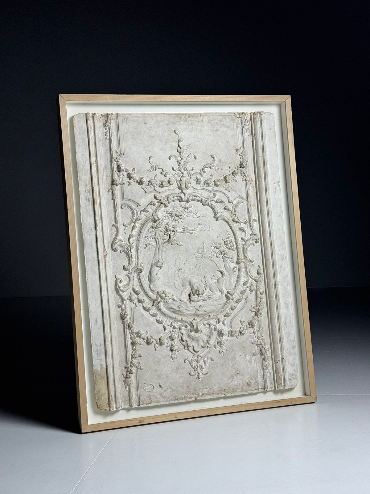 Gips plafond ornament in lijst wand decoratie, Antiek en Kunst, Ophalen of Verzenden