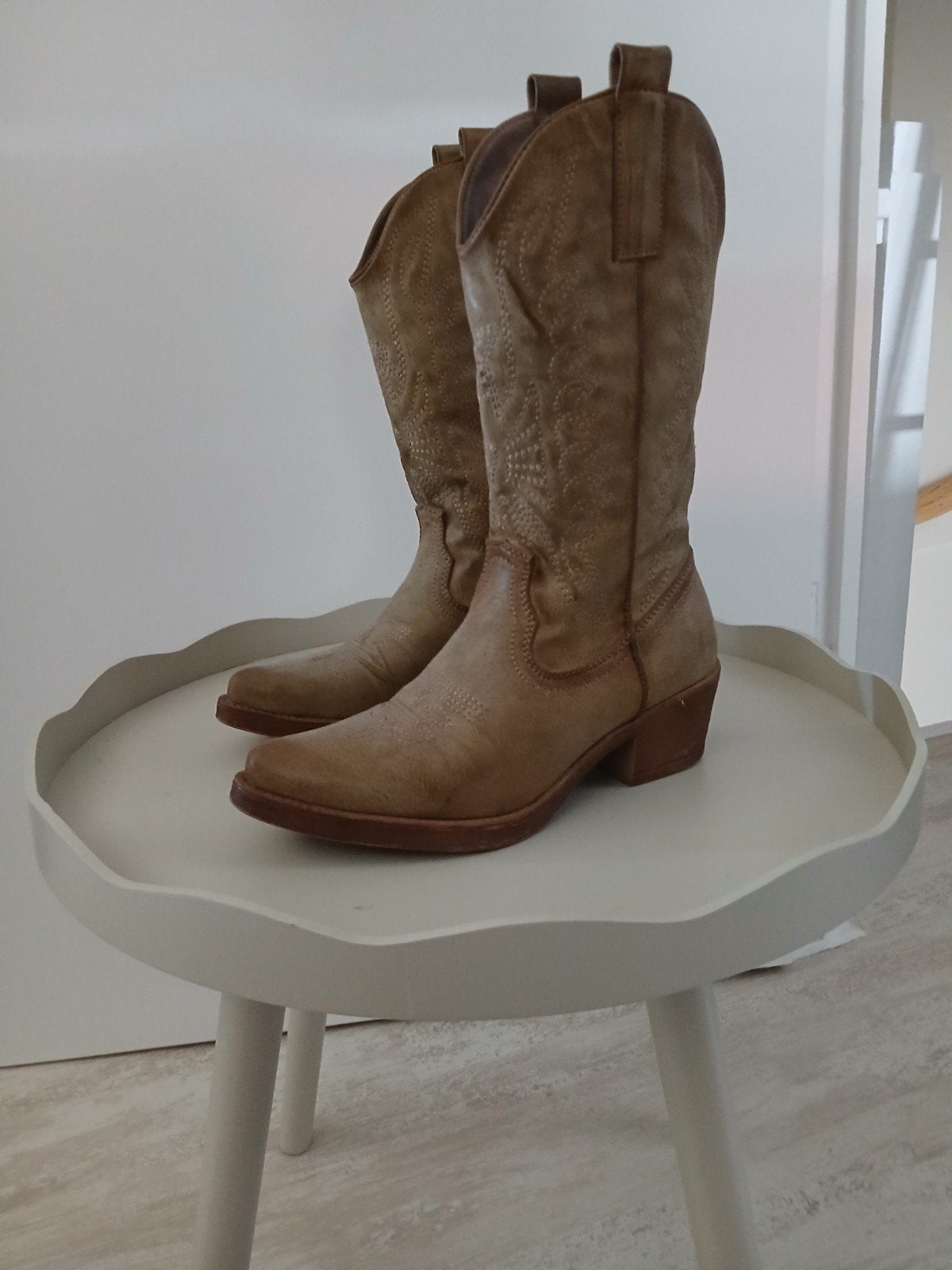 Cowboylaarzen beige, Ophalen, Zo goed als nieuw, Beige, Hoge laarzen