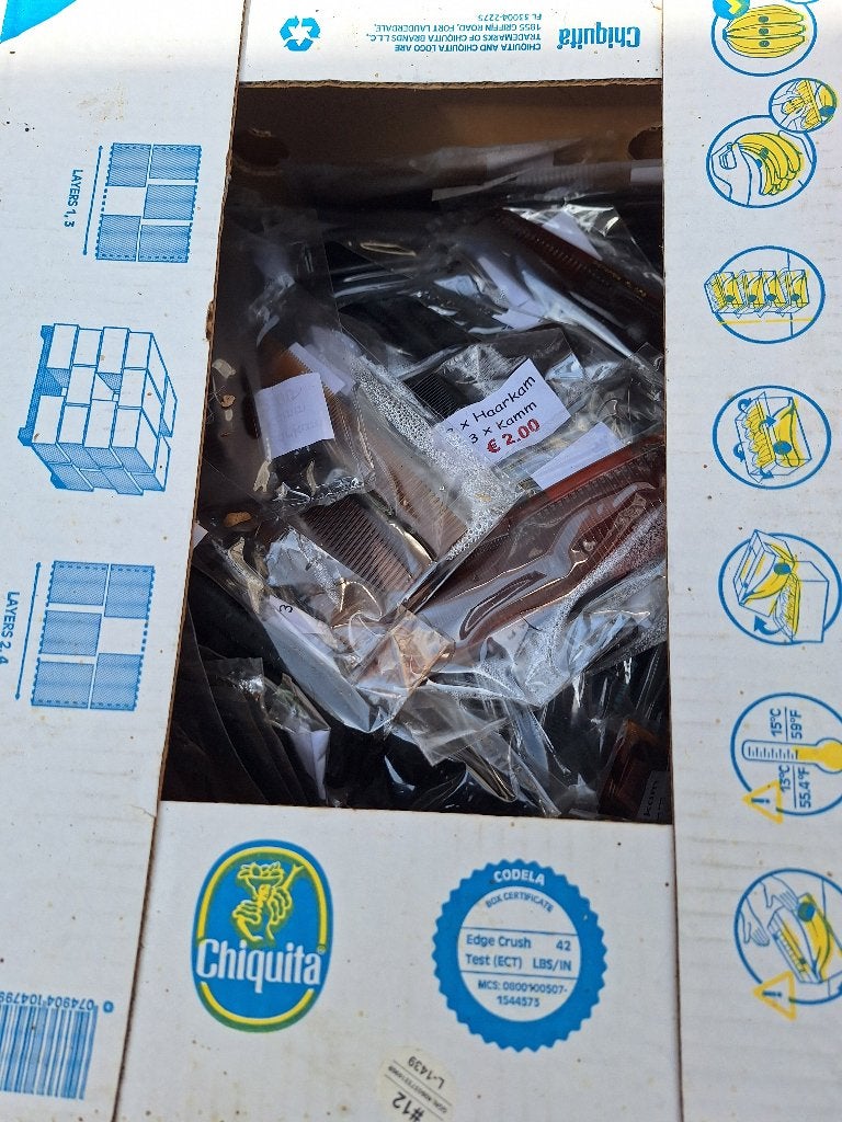 8 kilo kammen in nieuw staat, Sieraden, Tassen en Uiterlijk, Ophalen of Verzenden, Nieuw, Pruik of Haarverlenging