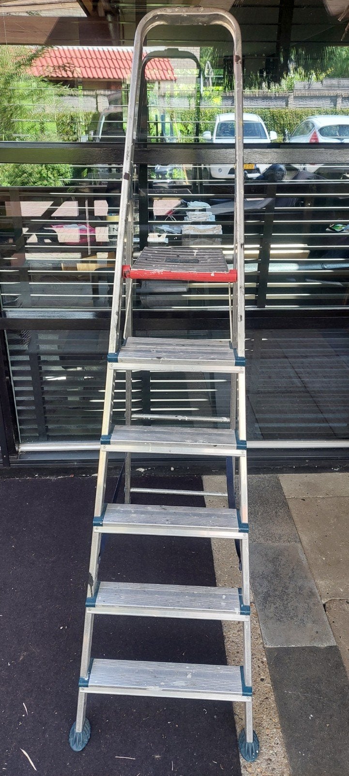 Trap 6 trede, Doe-het-zelf en Verbouw, Ladders en Trappen, Ophalen, Zo goed als nieuw, Minder dan 2 meter