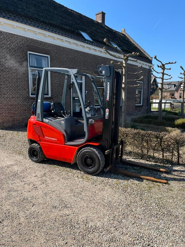 Jungheinrich dfg15 lpg 2delig doorkijkmast 3e functie ✅, 2000 tot 3000 kg, Ophalen of Verzenden, LPG, Heftruck
