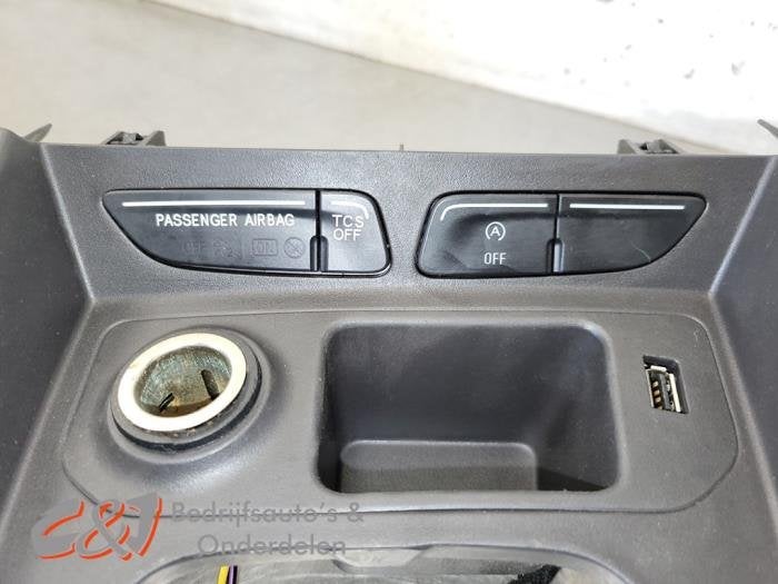 Middenconsoles van een Ford Transit Courier, Auto-onderdelen, Gebruikt, -, -, Ophalen of Verzenden