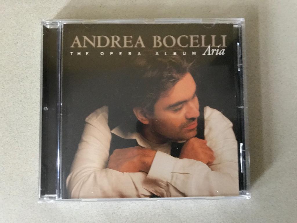 Andrea Bocelli - The Opera Album Aria CD, Cd's en Dvd's, Cd's | Klassiek, Zo goed als nieuw, Opera of Operette, Modernisme tot heden