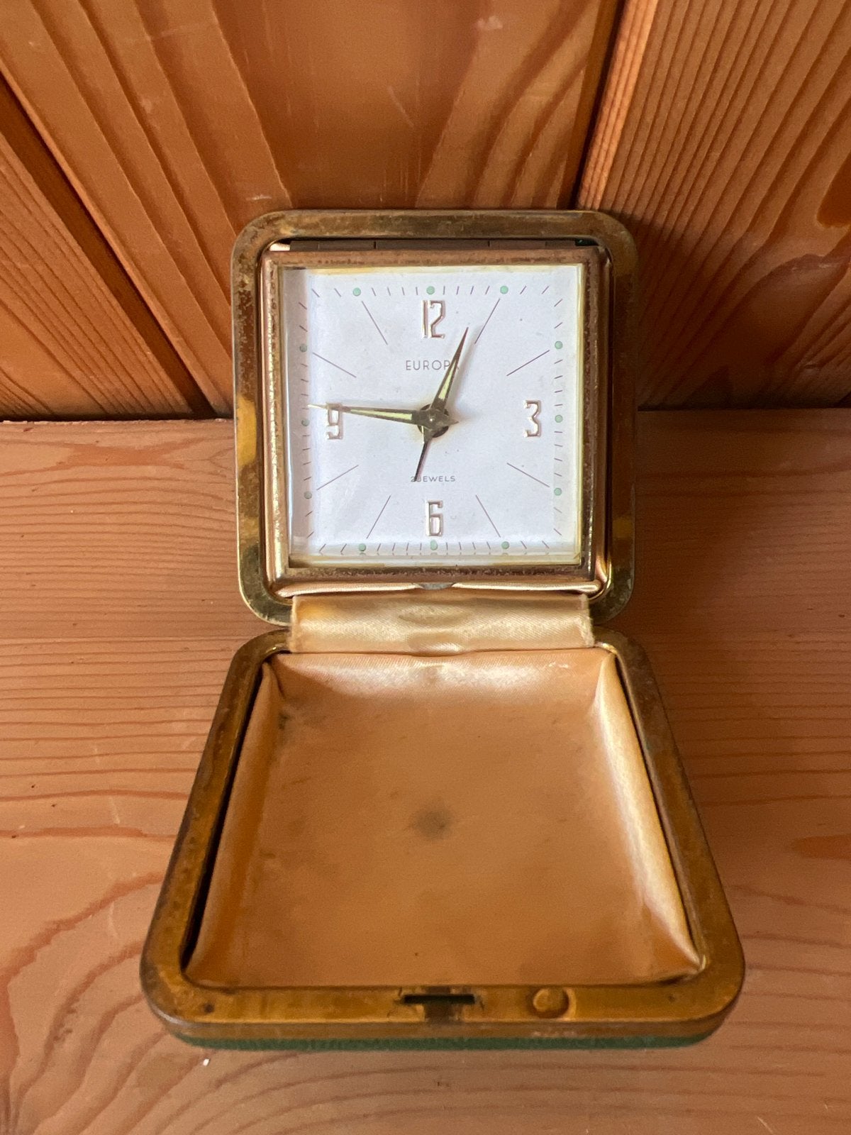 Vintage Europa Reiswekker - Perfect voor verzamelaars, Ophalen of Verzenden