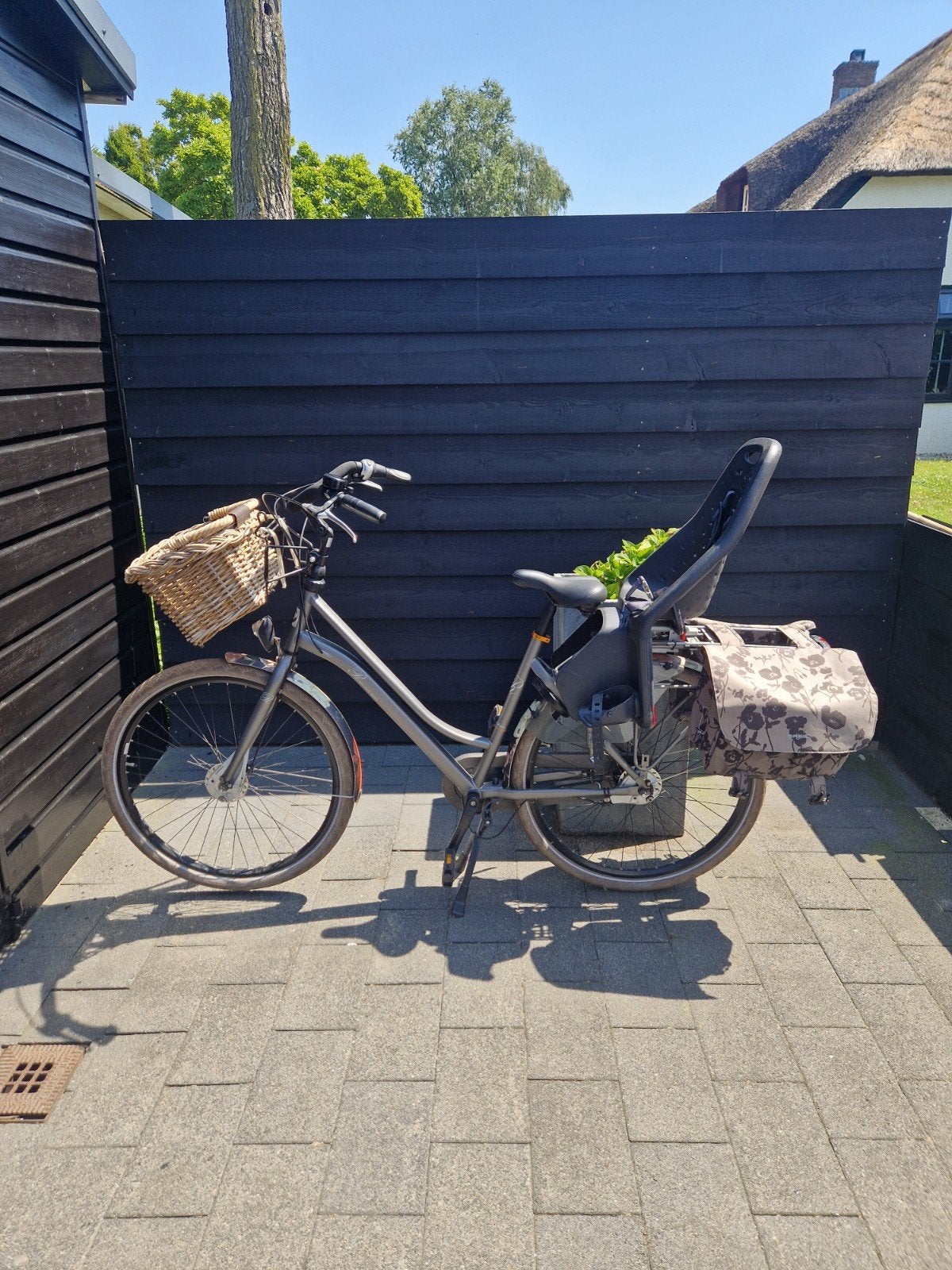 Cortina Roots mamafiets met 7 versnellingen en 2 Yepp zitjes, Overige merken, 2 zitjes, Gebruikt, Mandje