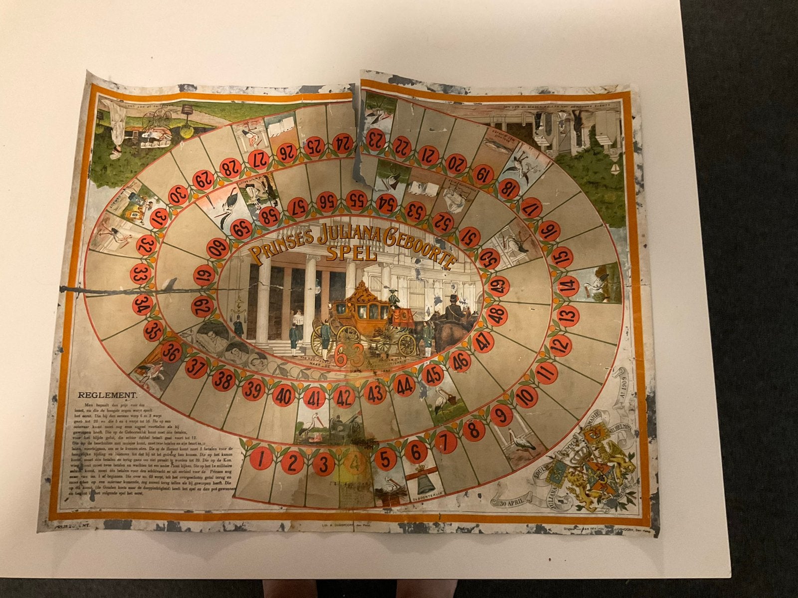 Antiek 'Prinses Juliana Geboorte Spel' uit 1909, Drie of vier spelers, Ophalen, Gebruikt