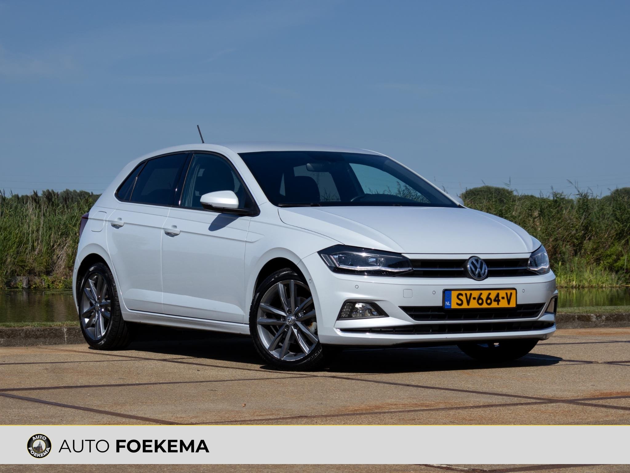 Volkswagen Polo 1.0 TSI Highline LED Keyless Camera 17", Stof, Gebruikt, Euro 6, 116 pk