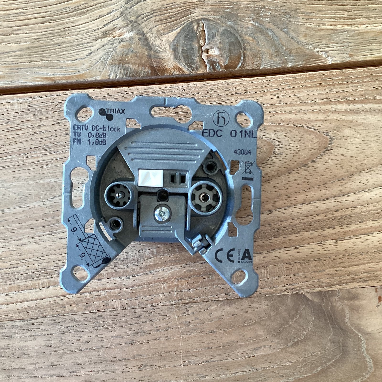 Coax inbouwdoos Triax - Hirschmann en/of afdekplaatje, Ophalen of Verzenden, Gebruikt, Minder dan 2 meter, Coaxiale kabel