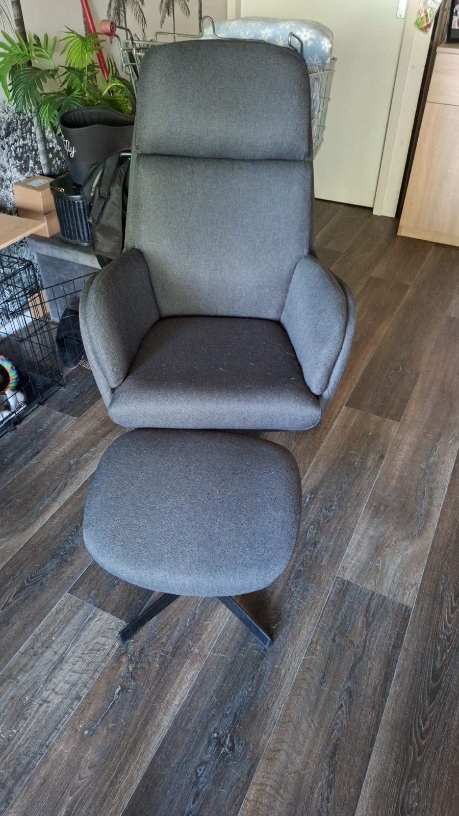 Relax fauteuil met voetsteun, Huis en Inrichting, Ophalen, Zo goed als nieuw, Minder dan 75 cm, 50 tot 75 cm