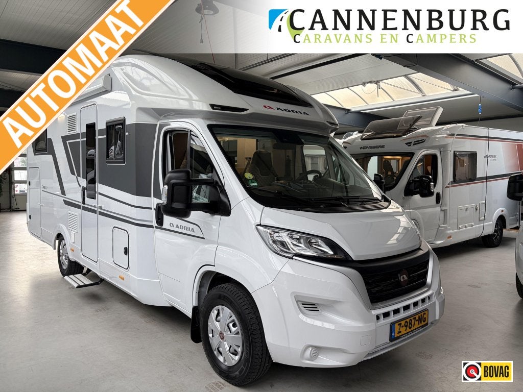 Adria Coral Plus 670 DL LEVEL/LITHIUM/OMVORMER, Automaat, ESP-stabiliteitscontrole, Ringverwarming, Fiat