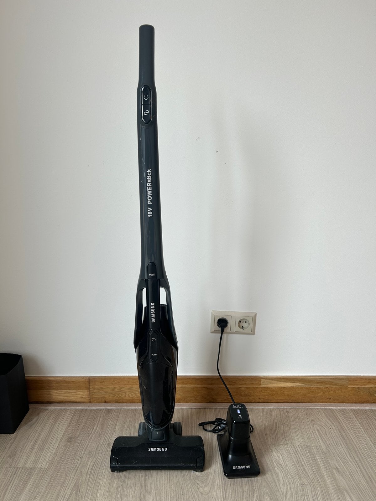 Samsung SS60M6015kg Steelstofzuiger - Draadloos, Ophalen, Gebruikt, Draadloos, Minder dan 1200 watt