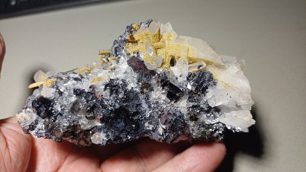 D52-20 Pyriet Kwartsnaalden Calciet Galeniet Mine Septemvre, Ophalen of Verzenden, Mineraal