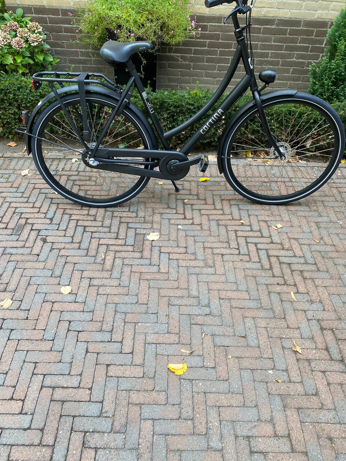 Cortina U1 Damesfiets in nieuwe staat!, Versnellingen, 56 cm of meer, Zo goed als nieuw, Trommelrem