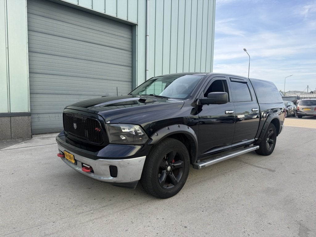 Dodge Ram 1500 3.6 V6 QC 6'4 2014 BTW (bj 2014), Auto's, Automaat, Zwart, Zwart, Bedrijf