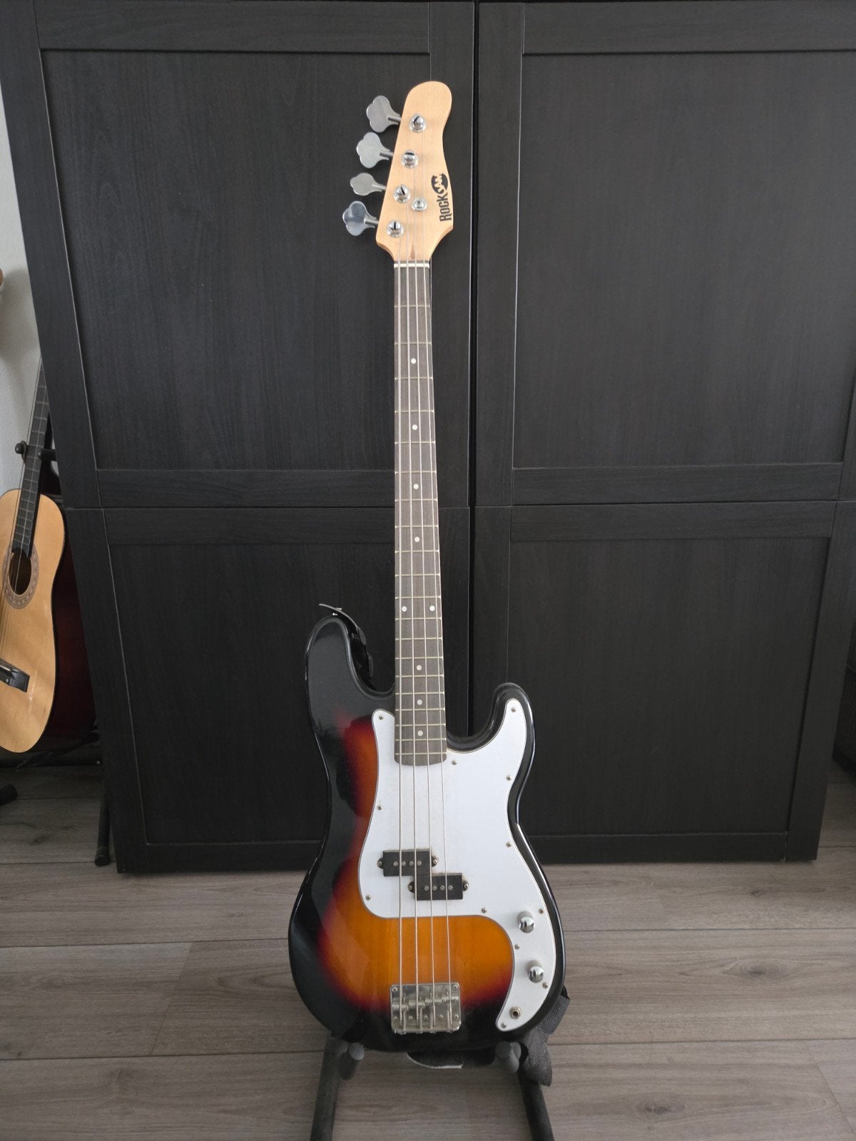 (Bas) guitaar. zie beschrijving, Ophalen, Nieuw