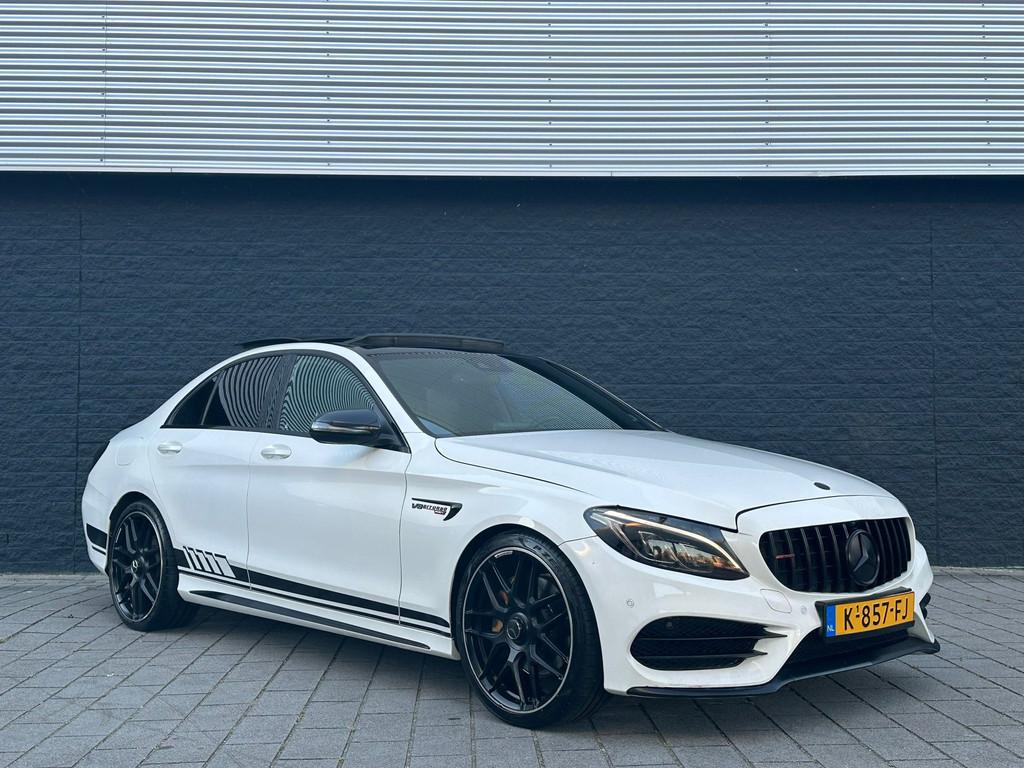 Mercedes-Benz C-klasse 250 C63 AMG uitgevoerd / Full option, Auto's, Automaat, Euro 6, 4 cilinders, Leder en Stof