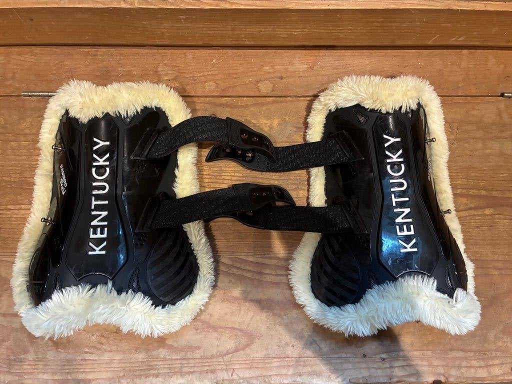 Kentucky peesbeschermers zwart met bont voor pony NIEUW!, Overige merken, Nieuw, Springen, Ophalen of Verzenden